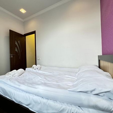 City Center Apartments On Tumanyan Street Jerevan Exteriör bild